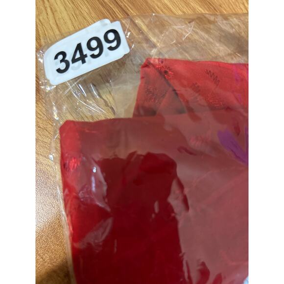 Bobbie Brooks Women Tunic Top 14/16 Red Embroidered Eyelet Floral Boho Cottage - Picture 7 of 7